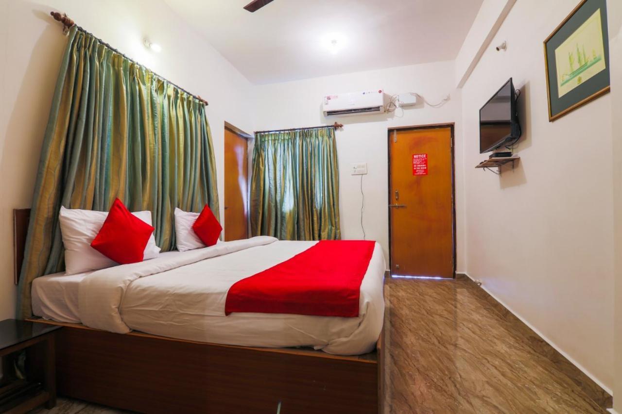 Fullmoon Beach Place Candolim Dış mekan fotoğraf