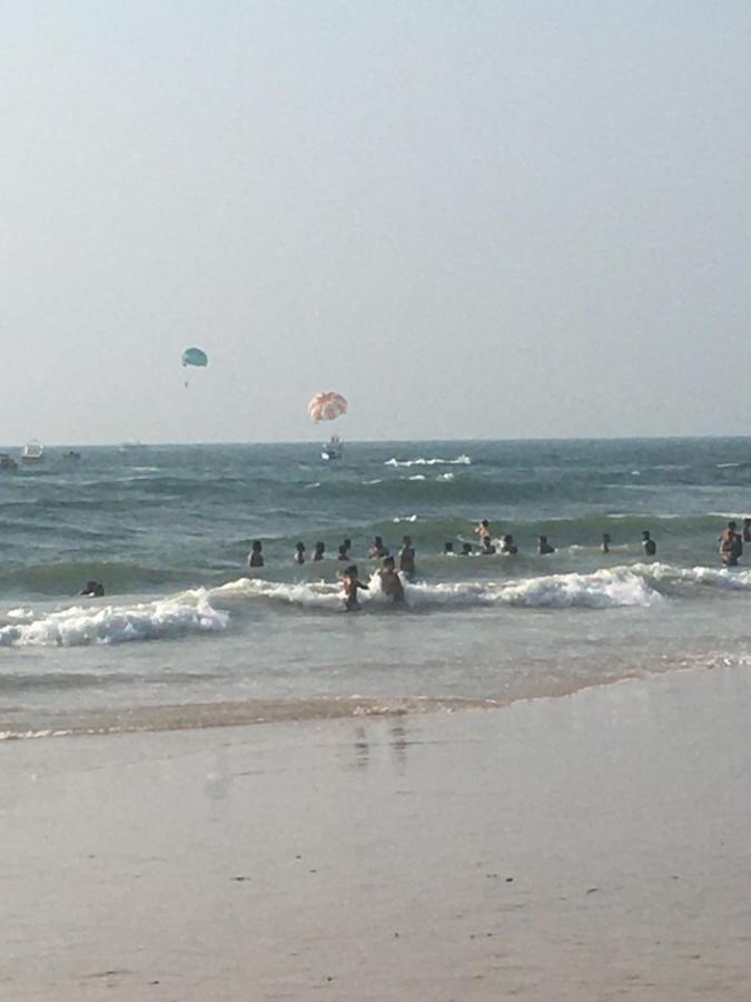 Fullmoon Beach Place Candolim Dış mekan fotoğraf